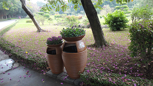  汕頭玻璃鋼花盆垃圾桶，點(diǎn)綴公園好環(huán)境。